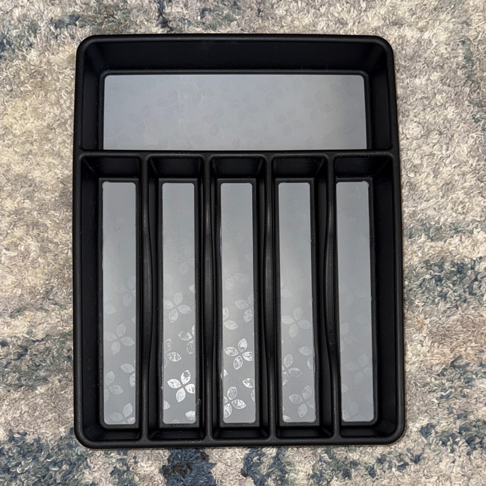 Rubbermaid Black Cutlery Tray